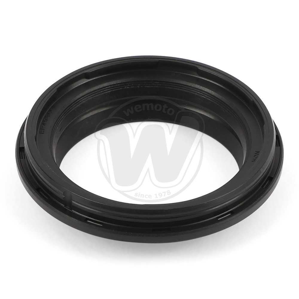 0WB7909_aa1983 two.jpg